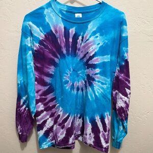Tie dye long sleeve tshirt L